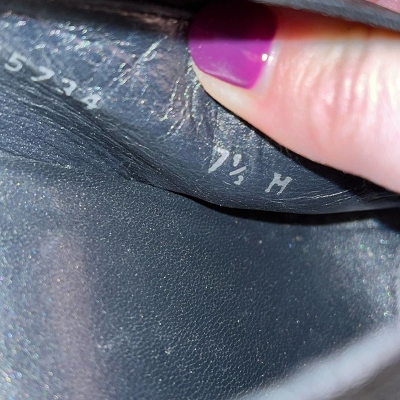 Stuart Weitzman “Greatneck” Platform Pump Black Suede | Size 7.5 - Picture 10 of 11